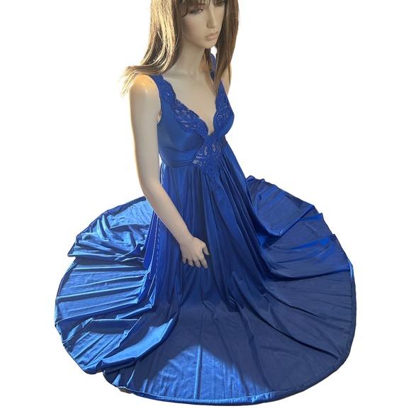 Olga Cobalt Blue Lingerie Set Negligee Full Sweep Nightgown Robe Lace Vtg 80s - Picture 10 of 16